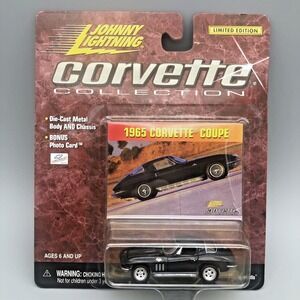 Johnny Lightning Corvette Collection 1965 Chevrolet Corvette Coupe Diecast 1/64